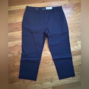 Liz Claiborne Women's Dark Navy Cropped Pants
